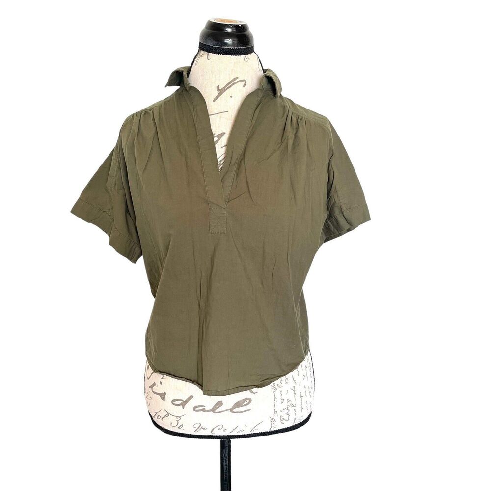 Universal thread Womens Size XS Popover Green Collar Crop Short Sleeve
